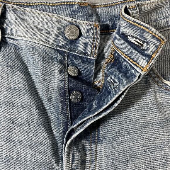 Levi’s‎ Premium Big E 501 Button Fly Light Wash Jean Shorts Size 31 High Rise - Picture 5 of 12